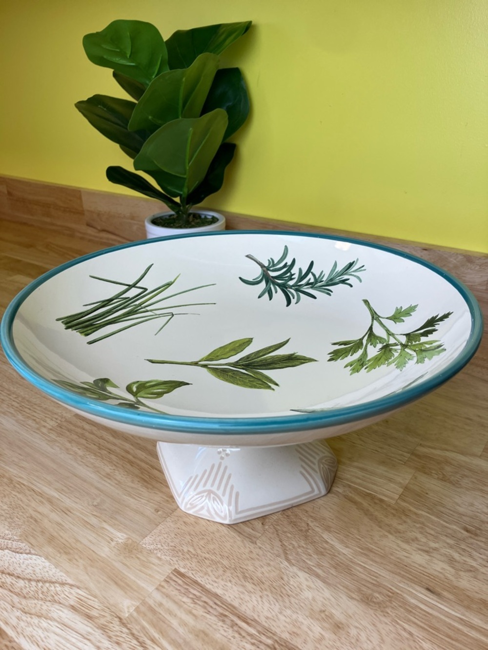 Villeroy & Boch Pedestal Bowl Fresh Herbs Ceramic Footed Platter